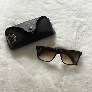 Ray-Ban women’s tortoise shell sunglasses - model RB4181 710/51 2N, excel cond